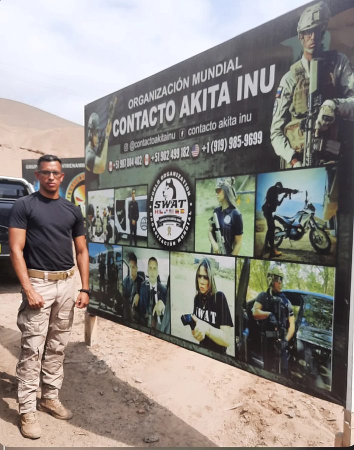 Kevin con Akita International